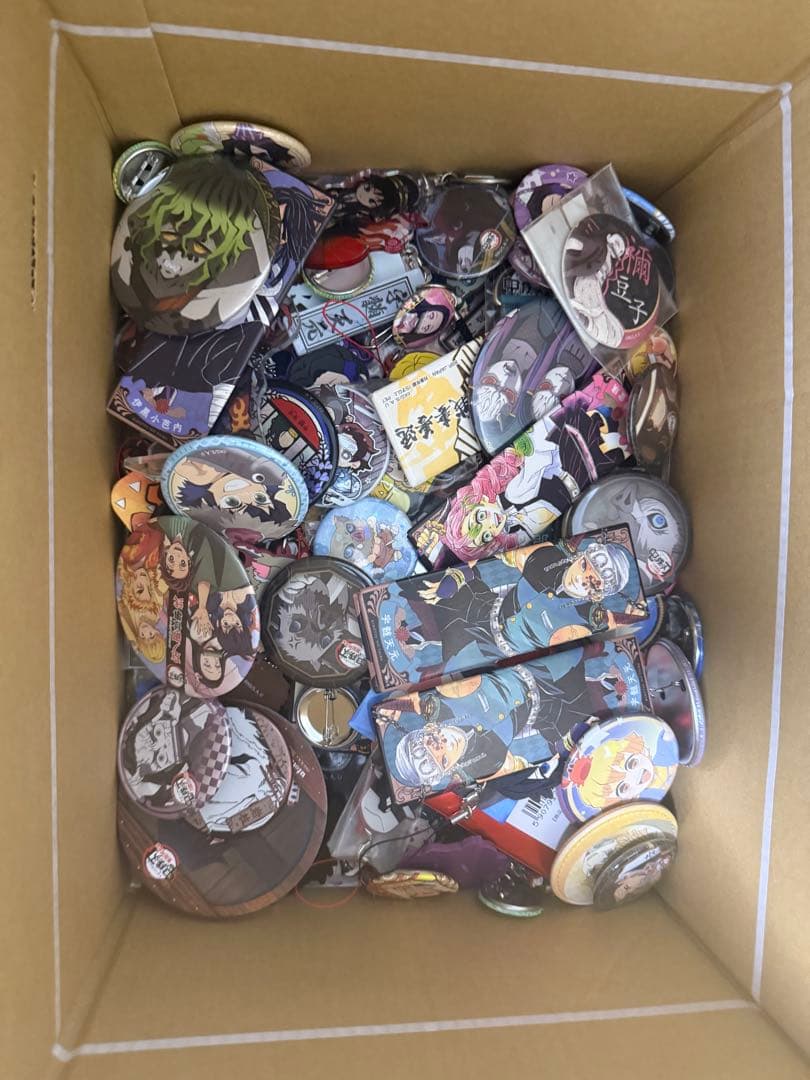 鬼滅の刃 グッズまとめ売り 500個以上
