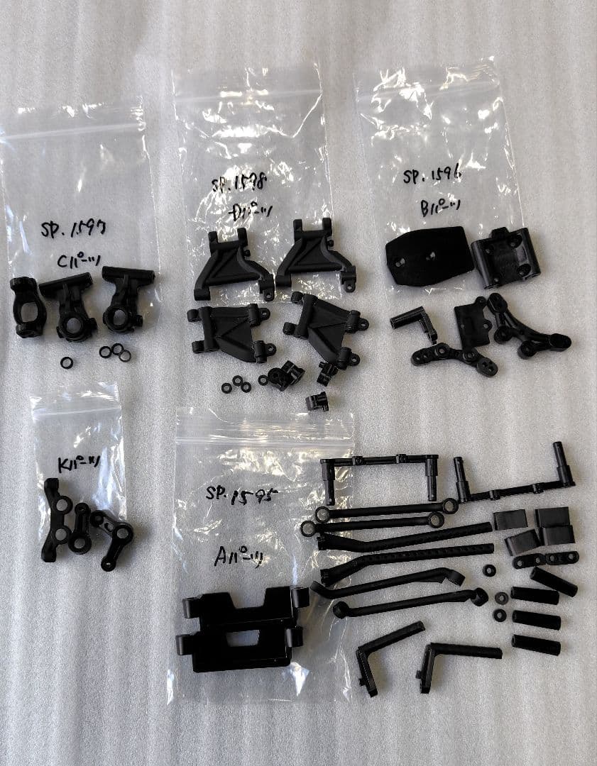 ホビーラジコン 1/10RC M-07 CONCEPT