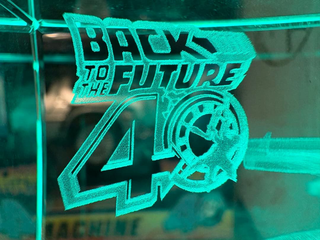バック・トゥ・ザ・フューチャー40th デロリアン クリスタルオブジェと