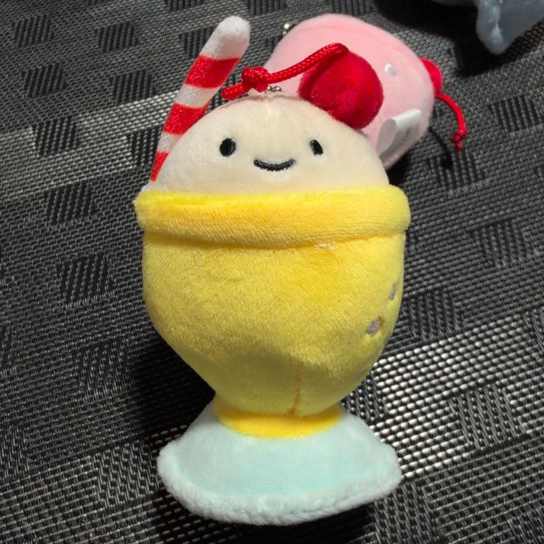 にっこりーノ にっこりーノパーク 純喫茶のぬいぐるみ クリームソーダ