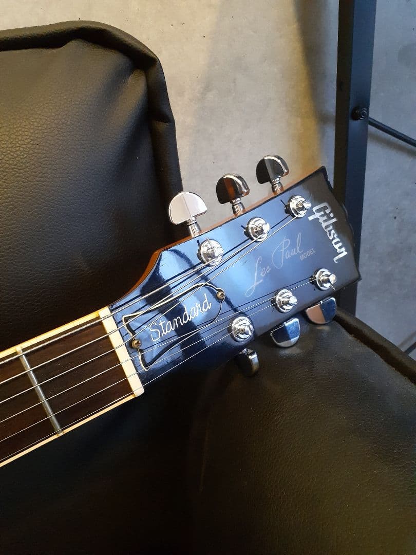 ギター Gibson Les Paul Standard Gold Top 2001