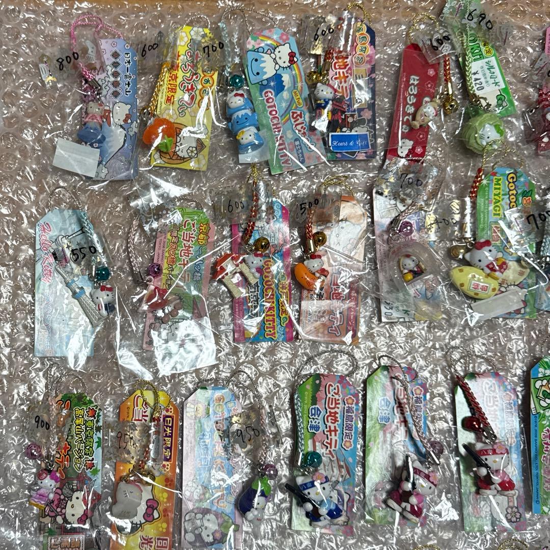 【1/12まで‼️】 ハローキティ ご当地キティ 根付き キーホルダー ストラップ