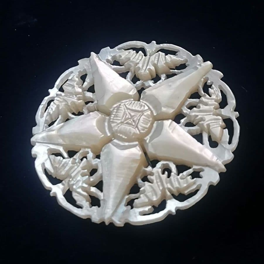 ヴィンテージベツレヘムパール透かし彫りブローチせかほしクリスマス