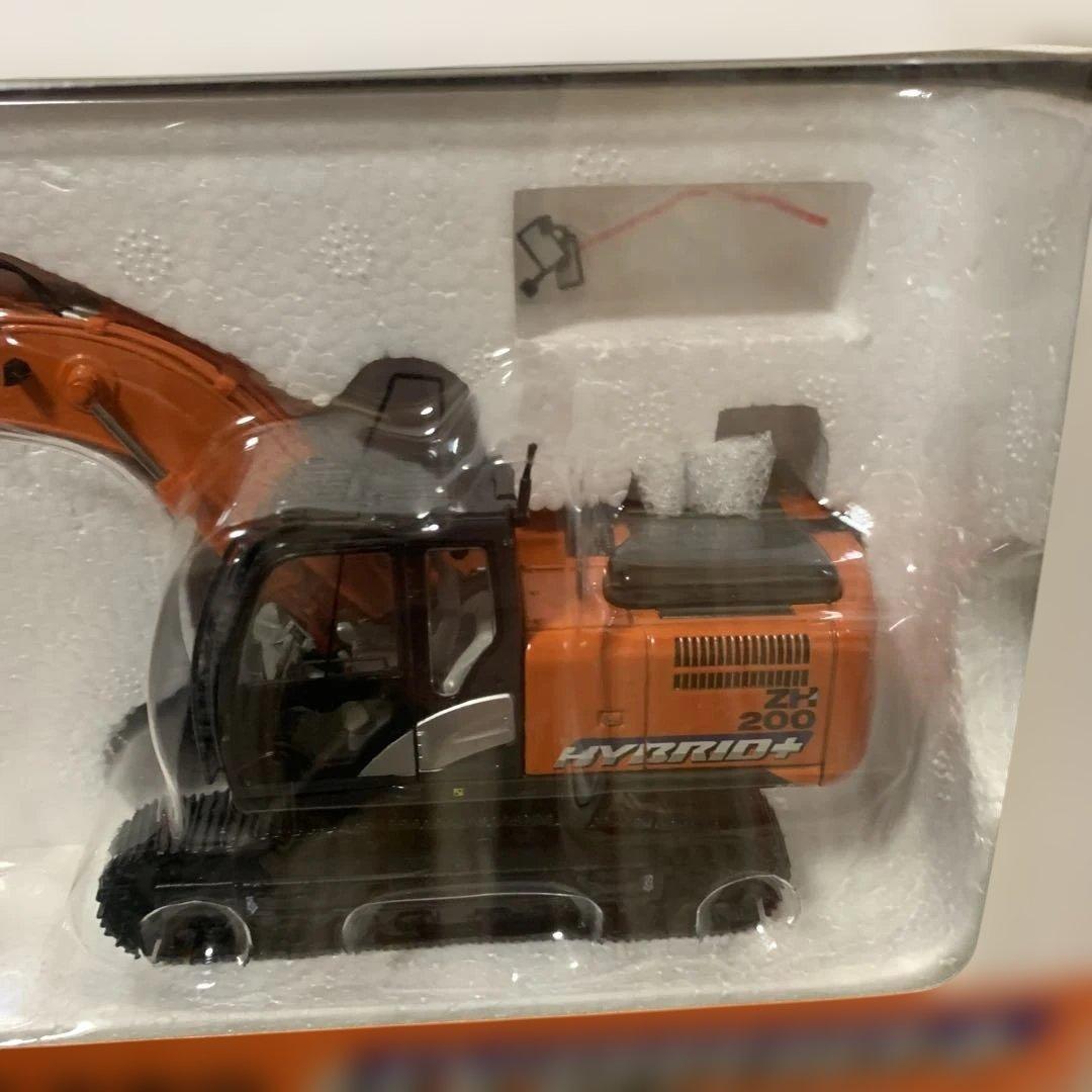 日立建機 ZAXIS200HYBRID＋　 1/50 ダイキャスト模型　未開封