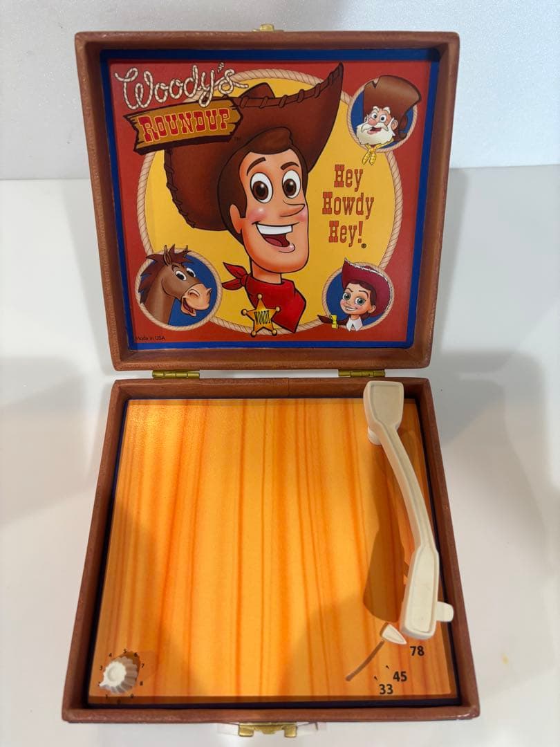 トイストーリー　WDCC ラウンドアップ　レコードプレーヤー風