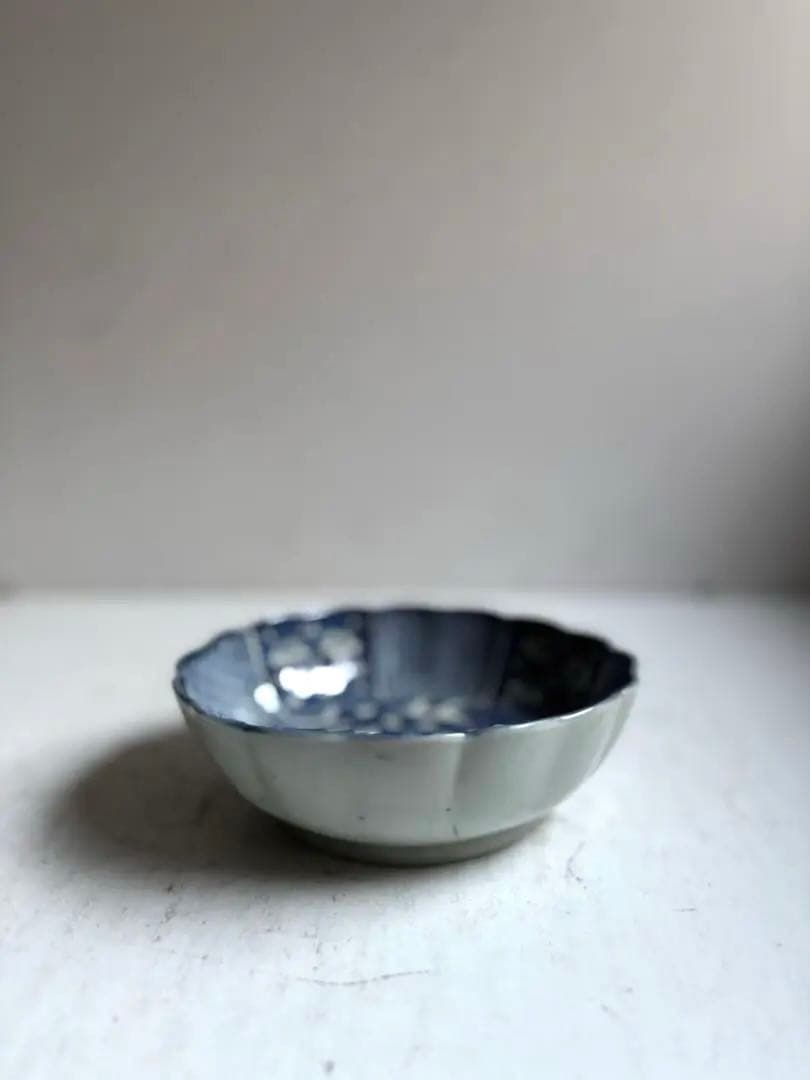 783 骨董 アンティーク 古伊万里 染付け 梅紋輪花なます皿 5寸 幕末 上物