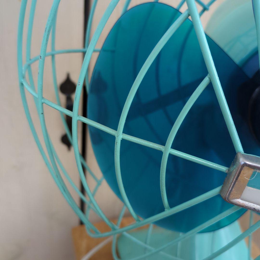 昭和レトロ 卓上扇風機 水色 3枚羽根　ビンテージ　本体リペイント　稼働　東芝