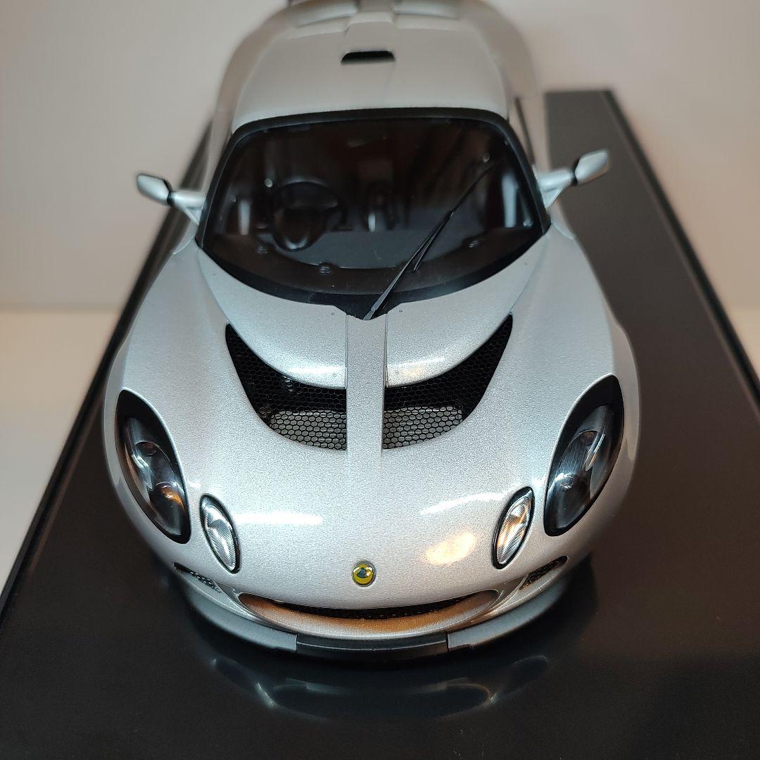 オートアート ロータス エキシージ 1/18 スケール シルバー