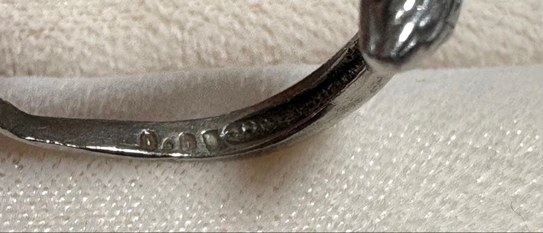 ヒ*ル様 pt900 ダイヤ付きリング　プラチナ激高騰中！！につき週末セール開催