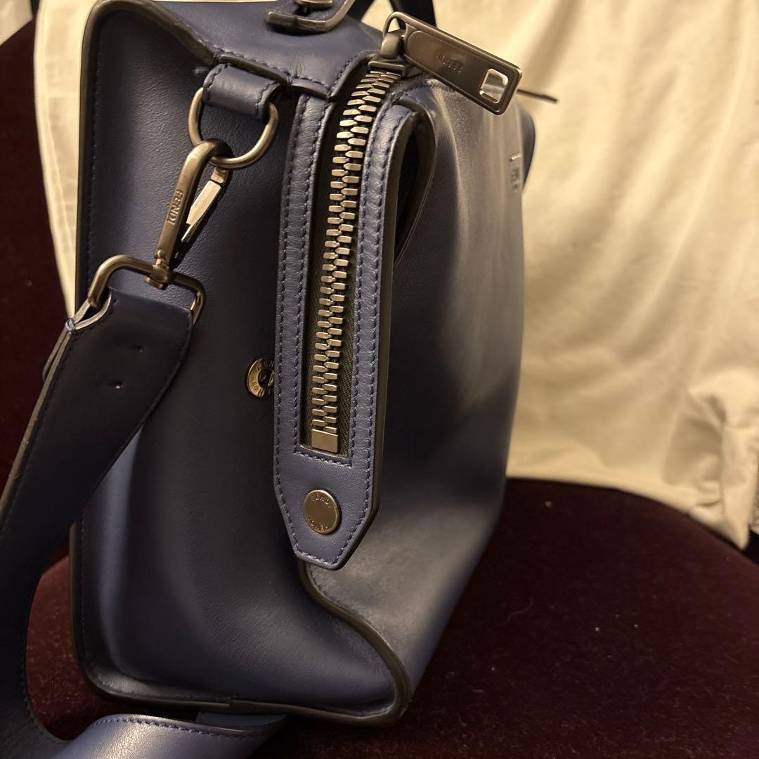 【新年価格】FENDI ネイビー ビジネスバッグ