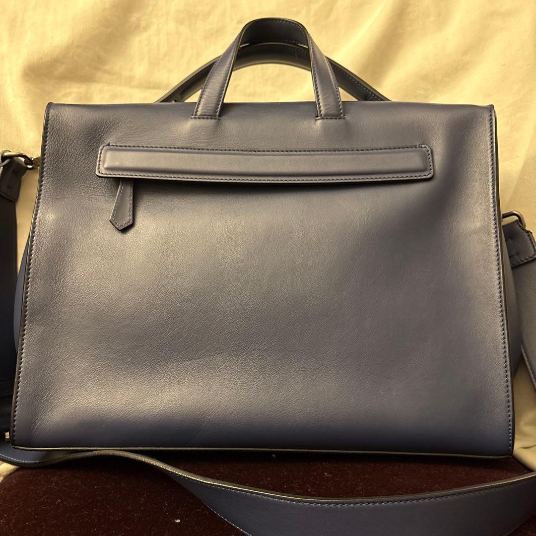 【新年価格】FENDI ネイビー ビジネスバッグ