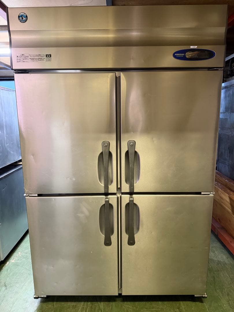 2013年 ホシザキ縦型冷蔵庫 1200x650x1890 0000000051572_lXCmeVO.jpg