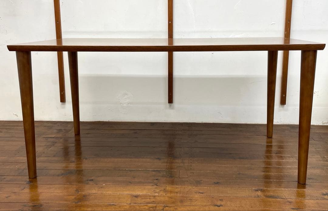 カリモク60ダイニングテーブル　1500ウォールナット【使用品】