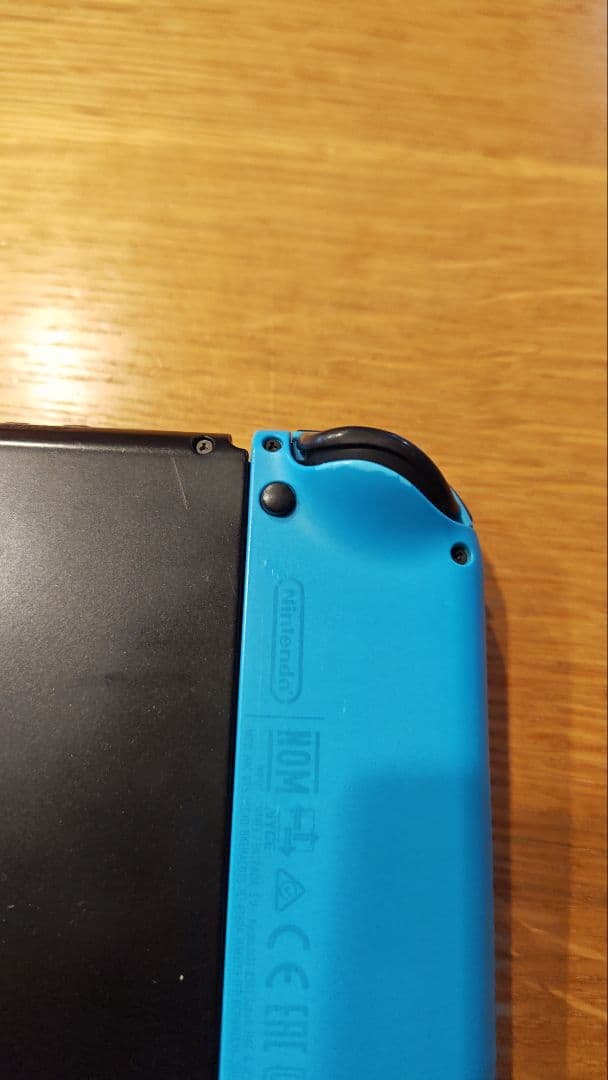 か*ん様 Nintendo Switch ネオンブルー/ネオンレッド 本体