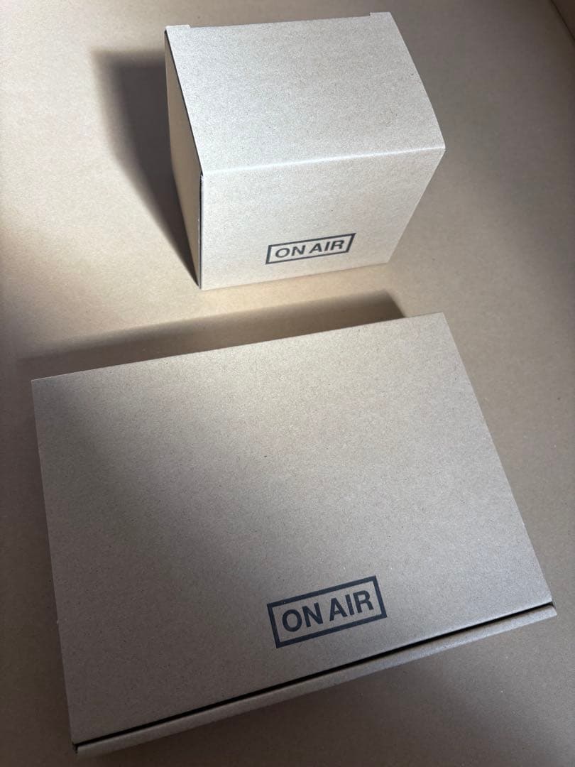 kyne Gold Ceramic Tray & Mug Set ONAIR