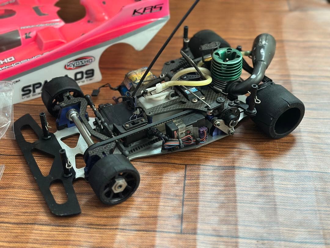 スパーダ09 京商　1/12 エンジンカー