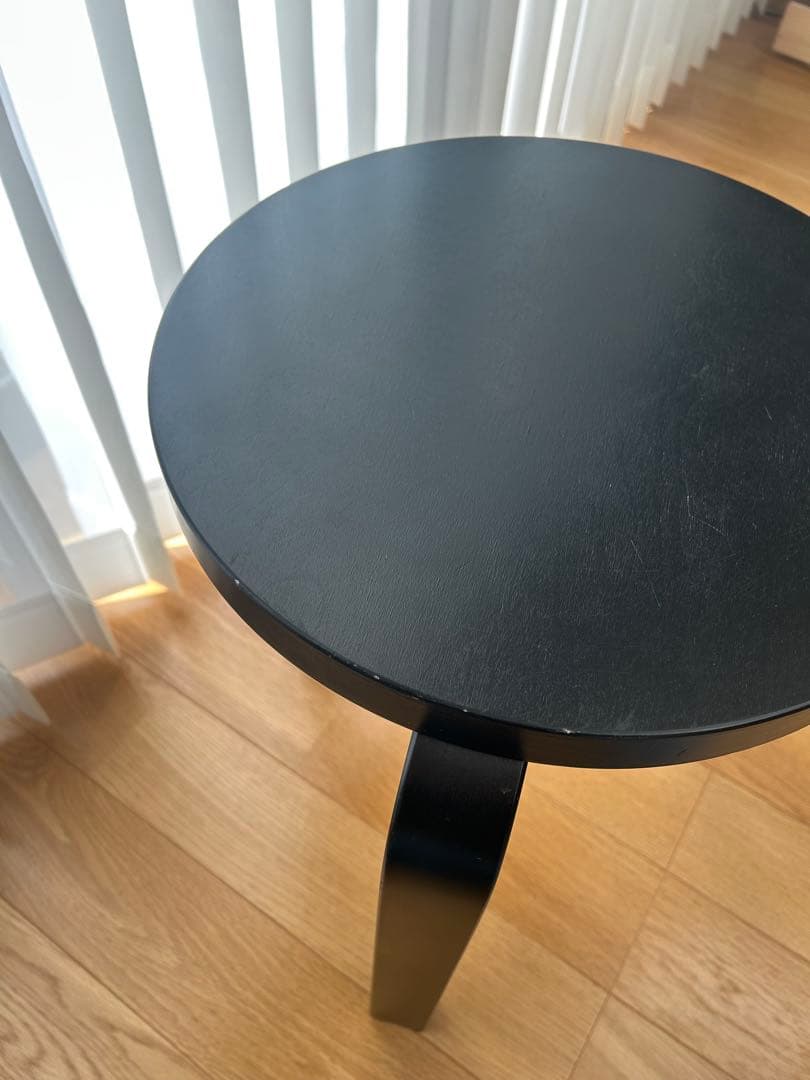 スツール 60オールブラック　ラッカー　アルテック　artek