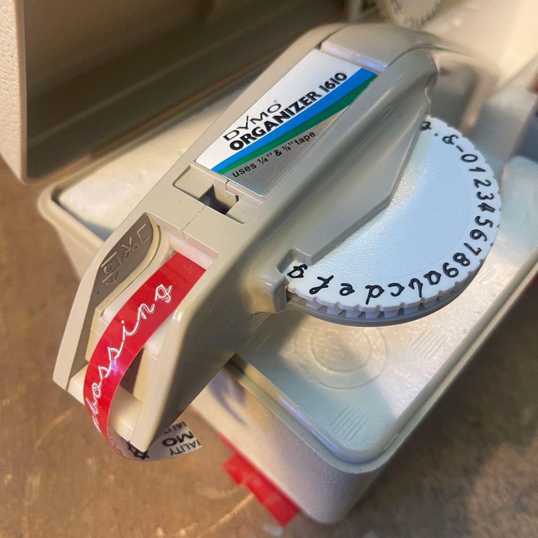 □製品保証□ 【繋がる筆記体・文字盤4個】ダイモ 1610 DYMO 16211