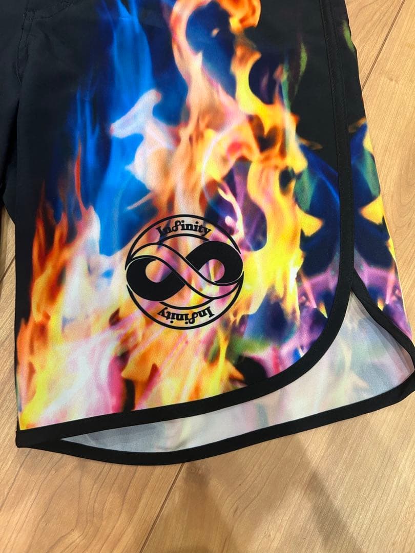 週末値下】Infinity インフィニティ サーフパンツ フィジーク 28 週末