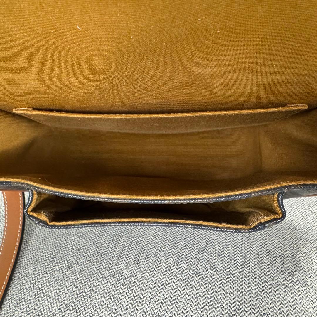 セリーヌ ミディアム フォルコ ショルダーバッグ トリオンフ