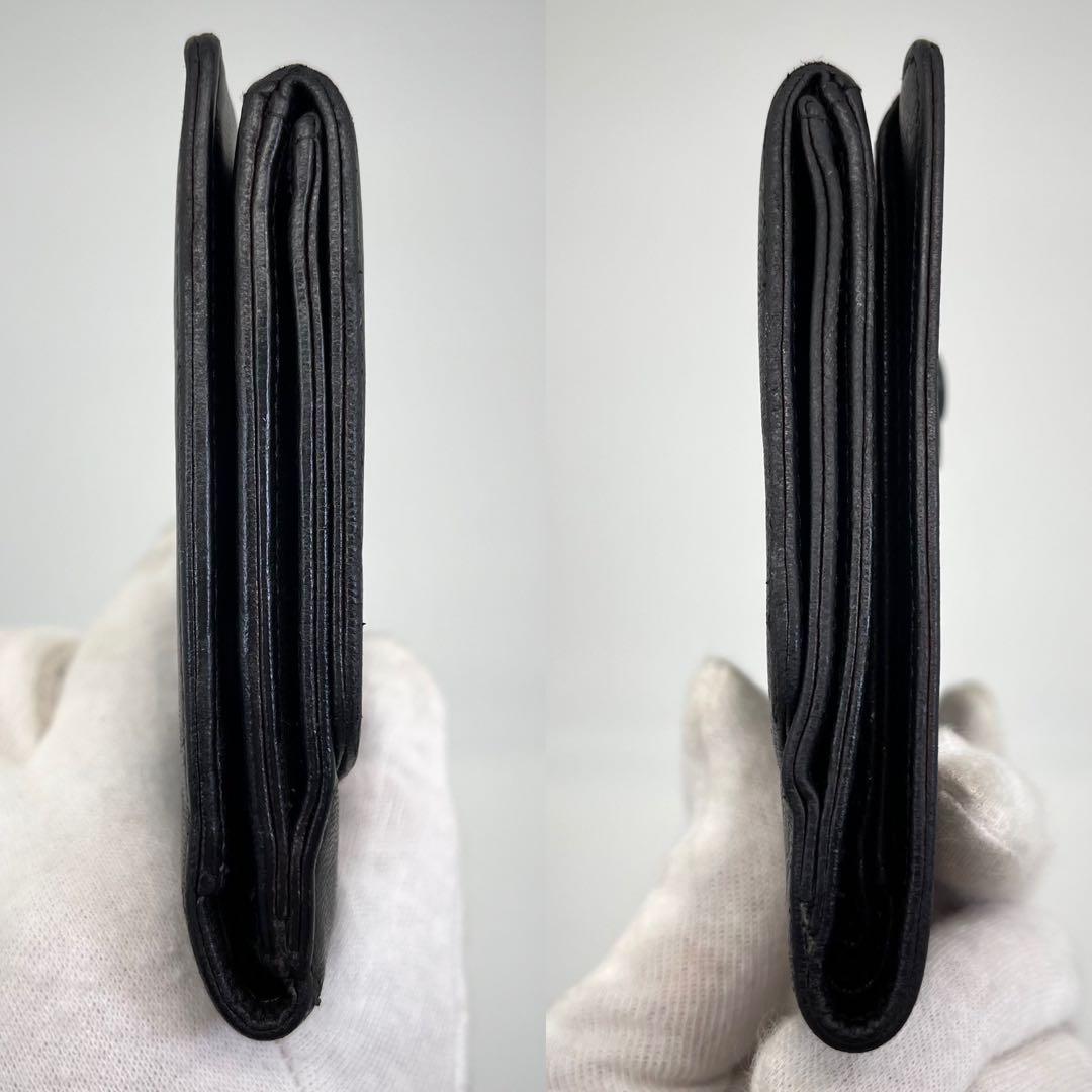 CHANEL 二つ折り財布 デカココマーク ロゴ入り ラムレザー ブラック