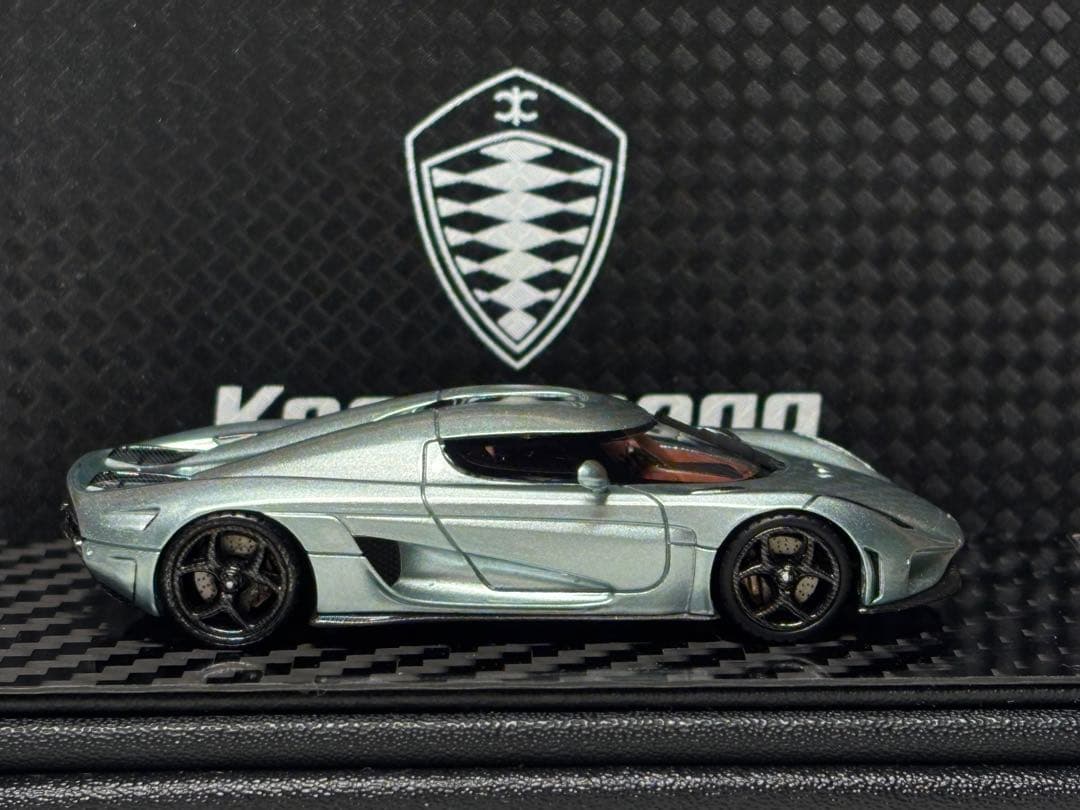 Frontiart 1/64 ケーニグセグ レゲーラ アイスブルー