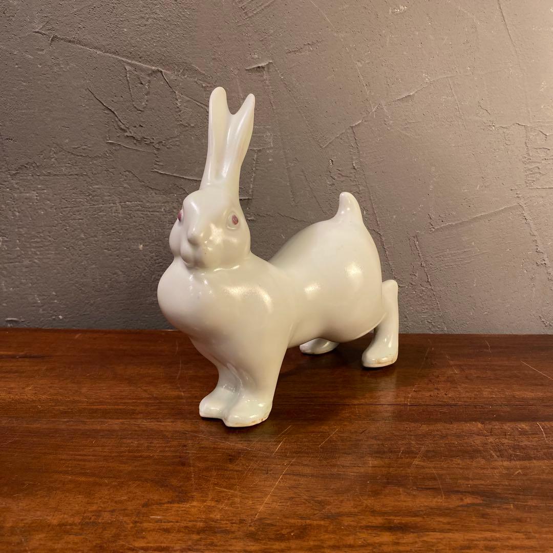 骨董品 兎 陶器製置物 フィギュリン オブジェ 昭和レトロ コレクション 骨董品 兎 陶器製置物 フィギュリン オブジェ 昭和レトロ コレクション