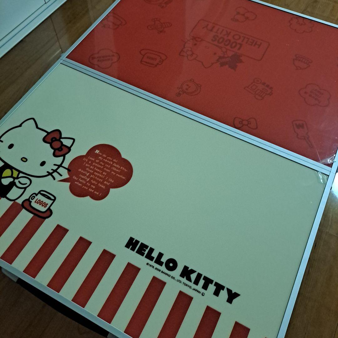 jujuさまご予約品　HELLO KITTY テーブル 60cm x 80cm