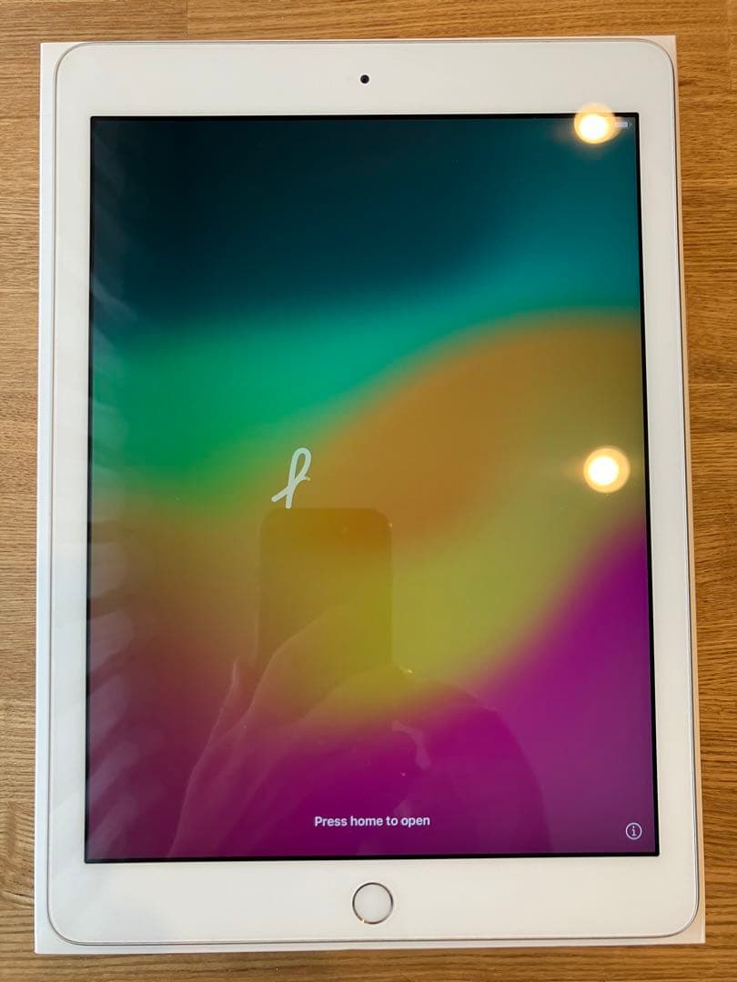 Apple iPad 第6世代 WiFiモデル 128GB 美品