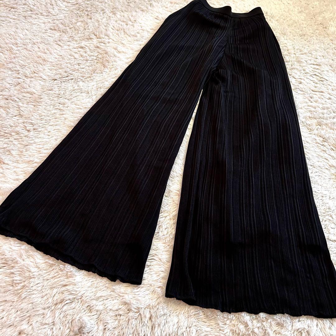 美品⭐︎MELROSE LA-BREA リボンヤーンレースセットアップ　花モチーフ