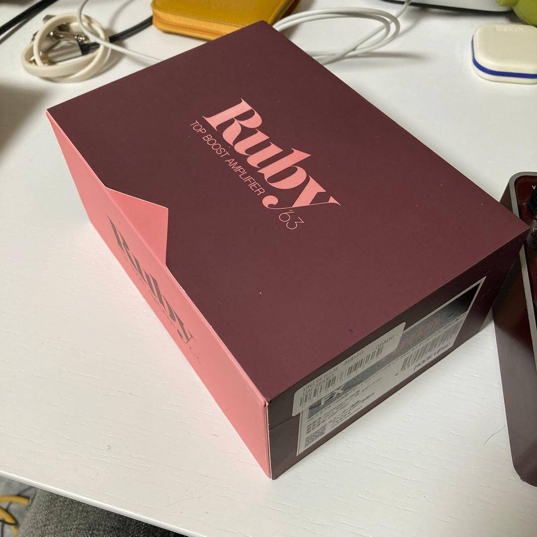 Universal Audio Ruby 63 ギターエフェクター