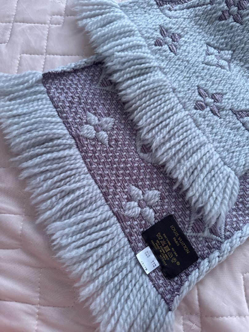 ルイヴィトン マフラー エシャルプ ロゴマニア ライラック グレー×パープル