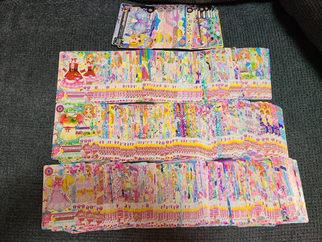 アイカツカード まとめ売り 大量 約100枚 オーロラキスキャミソール