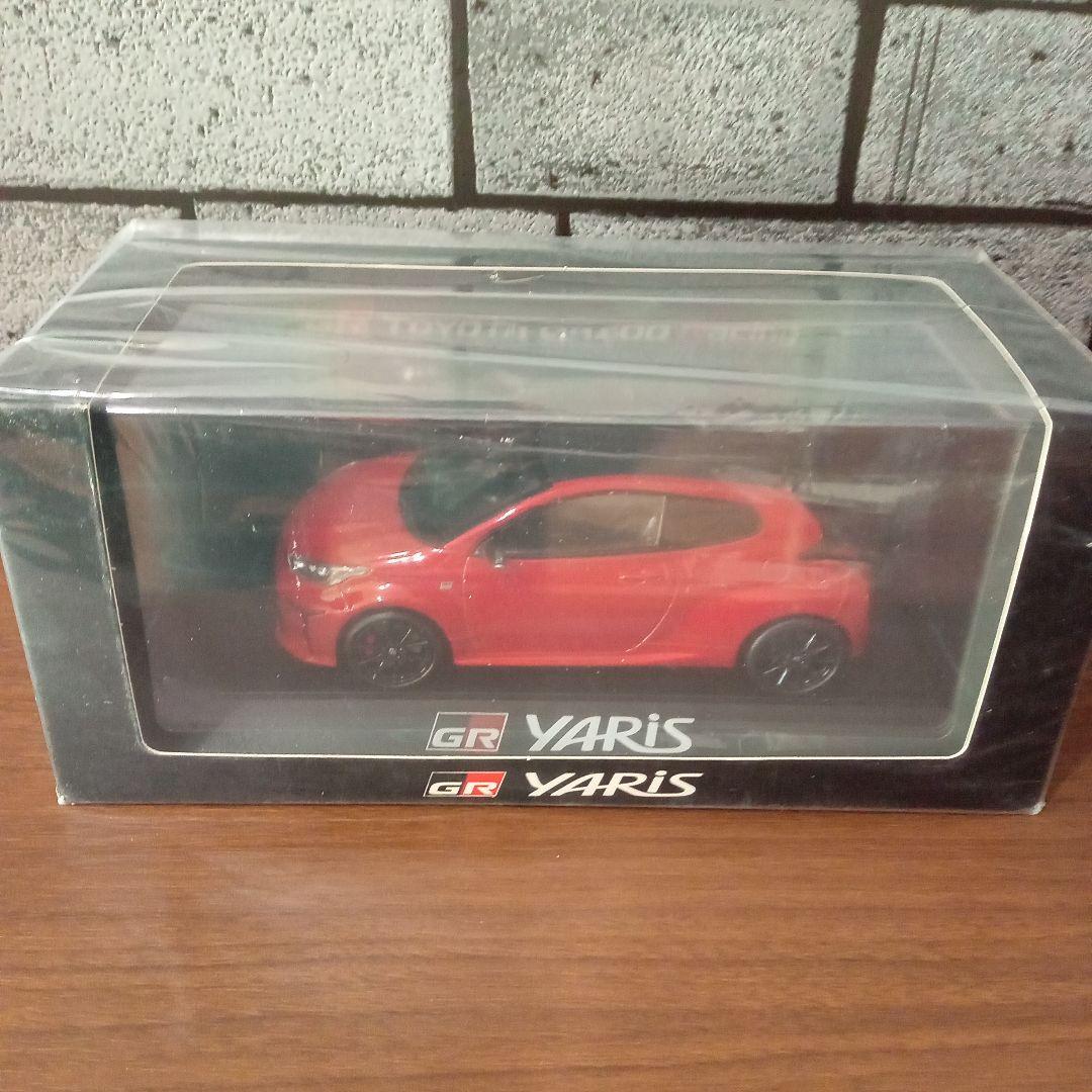 トヨタ GR YARIS ミニカー 1/30