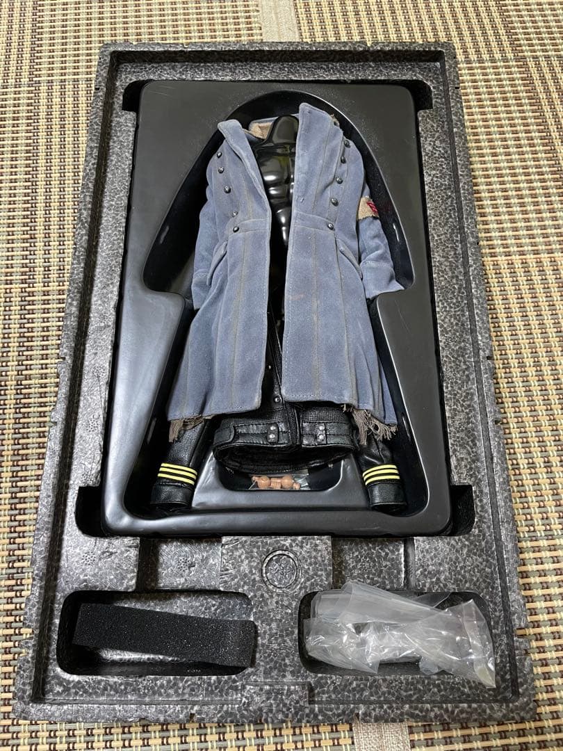 チ*ン様 ホットトイズ　ターミネーター4　マーカス・ライト