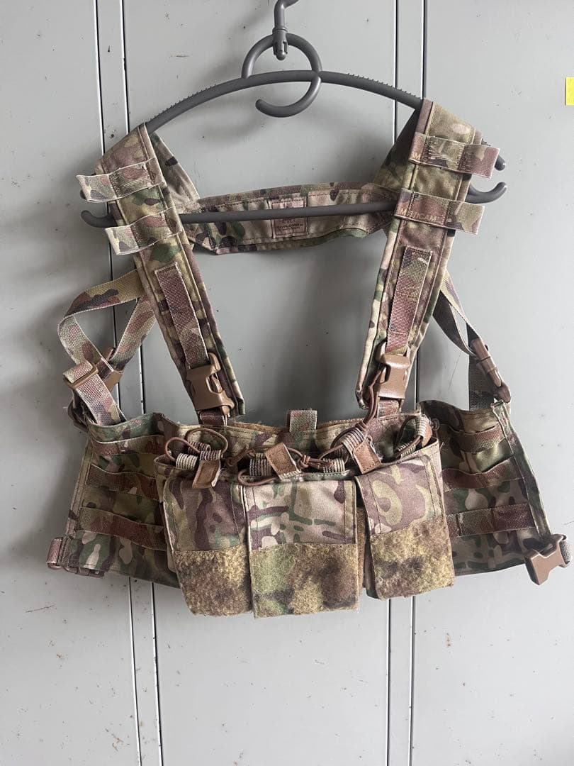 メイフラワー チェストリグ マルチカム Velmet マルチカム チェスト