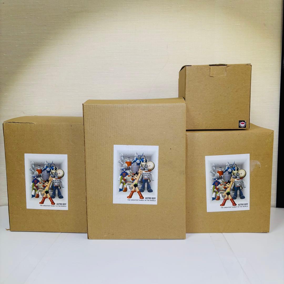 地上最大のロボット フィギュア 手塚治虫ワールド グッズ ASTRO BOY