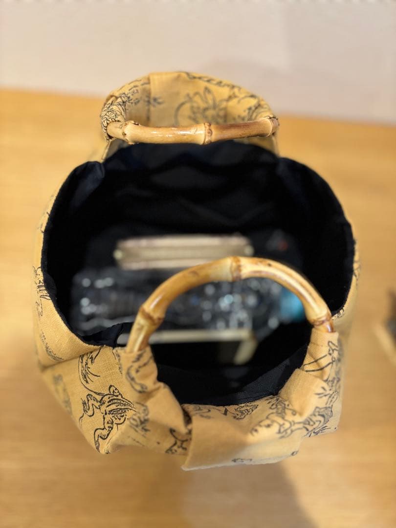 和装バック　着物バック　和柄コットン生地・鳥獣戯画（からし色）入学卒業結婚式振袖