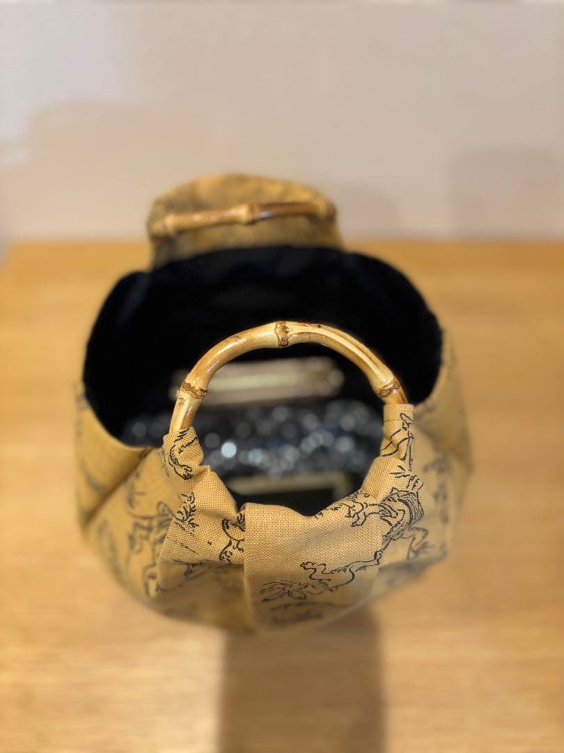 和装バック　着物バック　和柄コットン生地・鳥獣戯画（からし色）入学卒業結婚式振袖