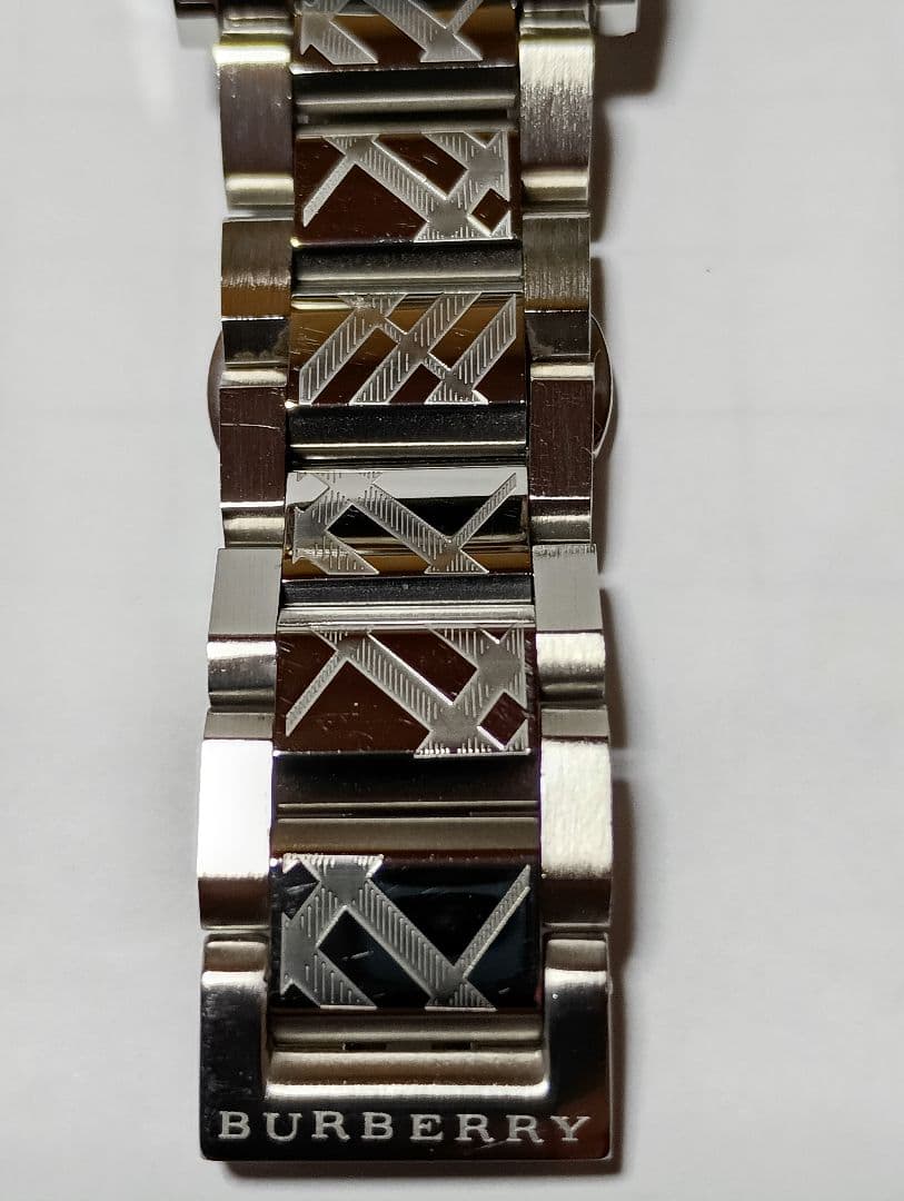 【専用】BURBERRY バーバリー シルバー クォーツ BU9037稼動中古品