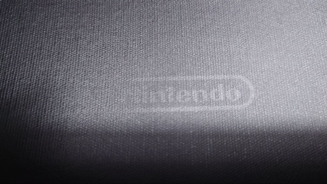 Nintendo Switch 本体 純正ケース付き プロコンもお付けします！