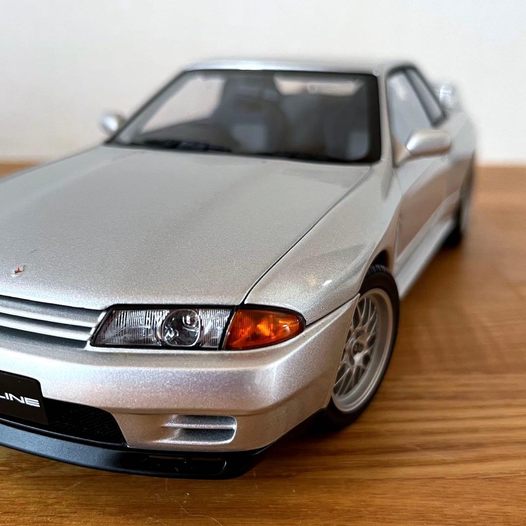 【ミニカー】オートアート1/18 日産スカイラインGT-R V-SPECⅡ