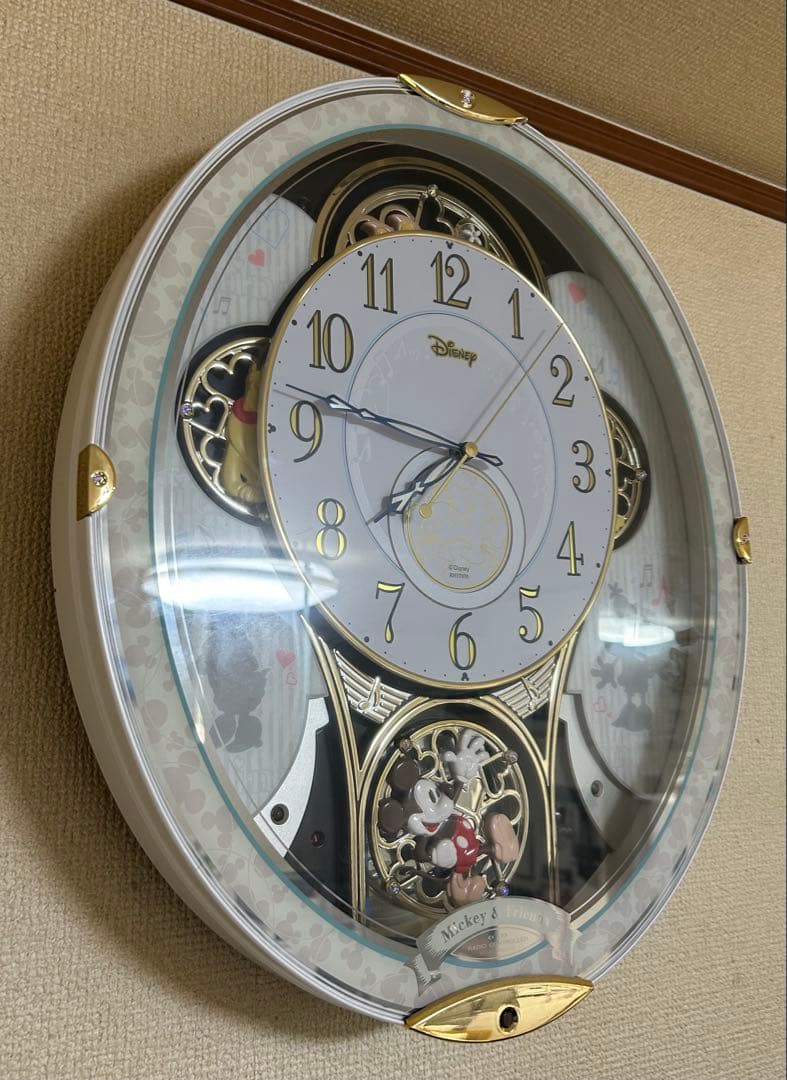 ディズニー電波からくり時計
