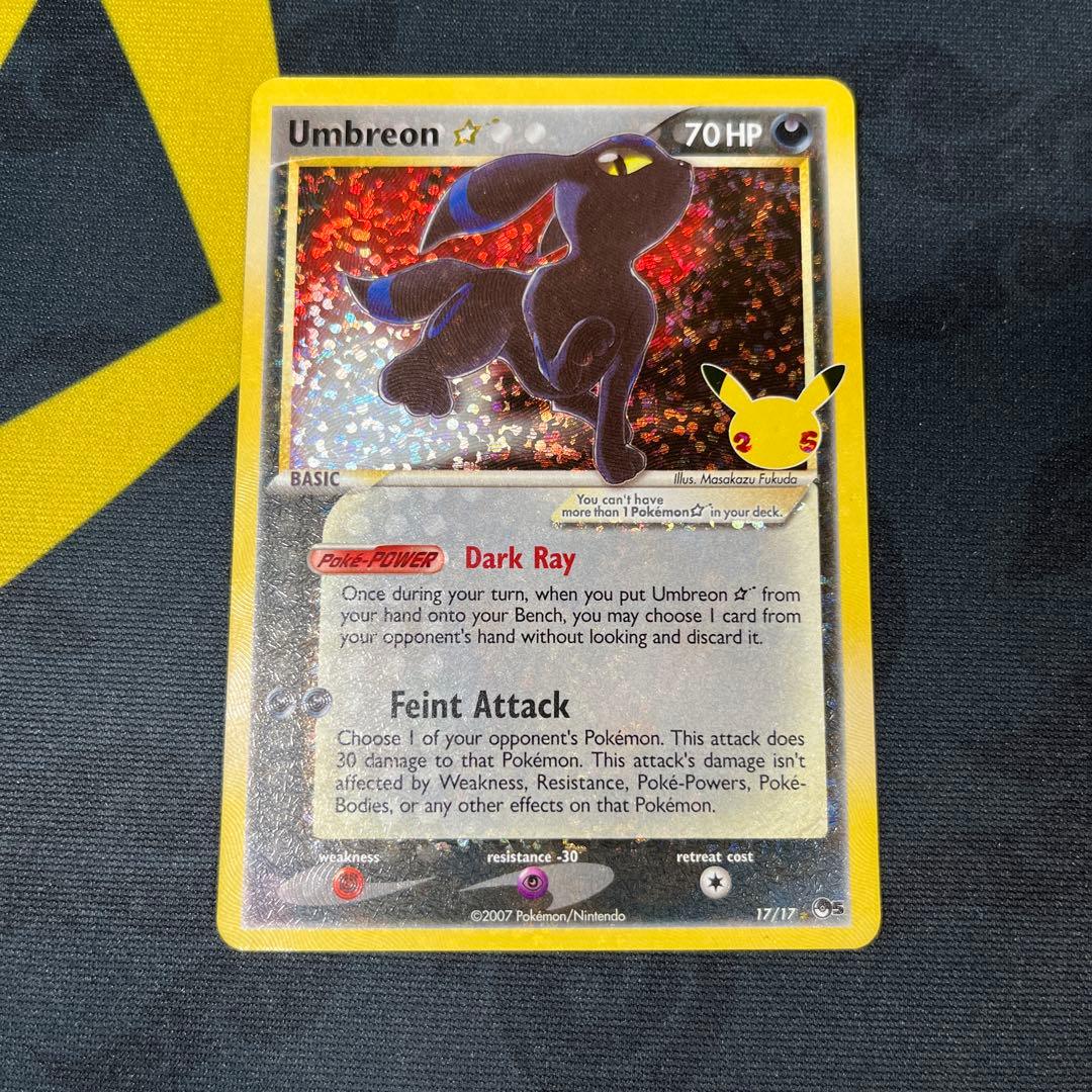 ポケモンカード ブラッキー ⭐︎ 25th 海外版 英語　スター umbreon