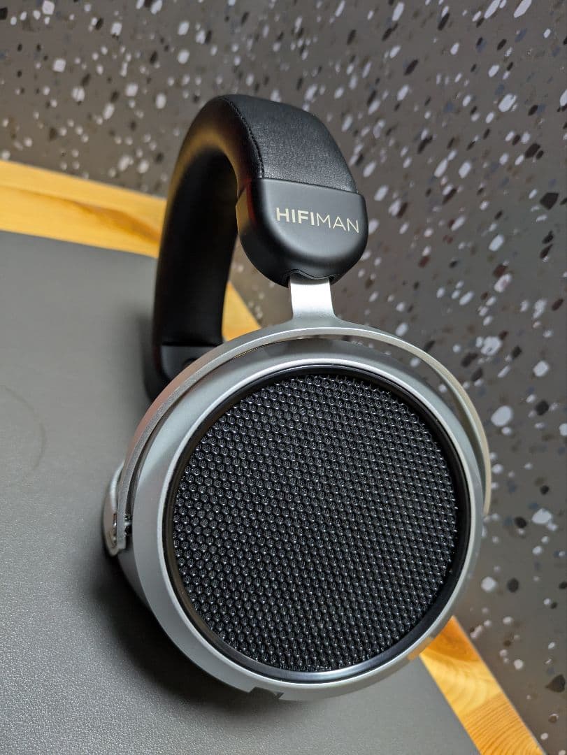 HiFiMAN HE400se 開放型有線ヘッドホン バランスケーブル付き