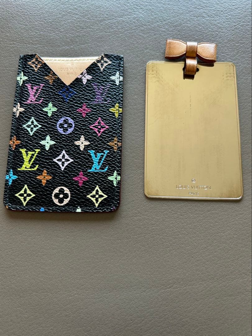 LOUIS VUITTON（ルイヴィトン）　コンパクト　ミラー　手鏡