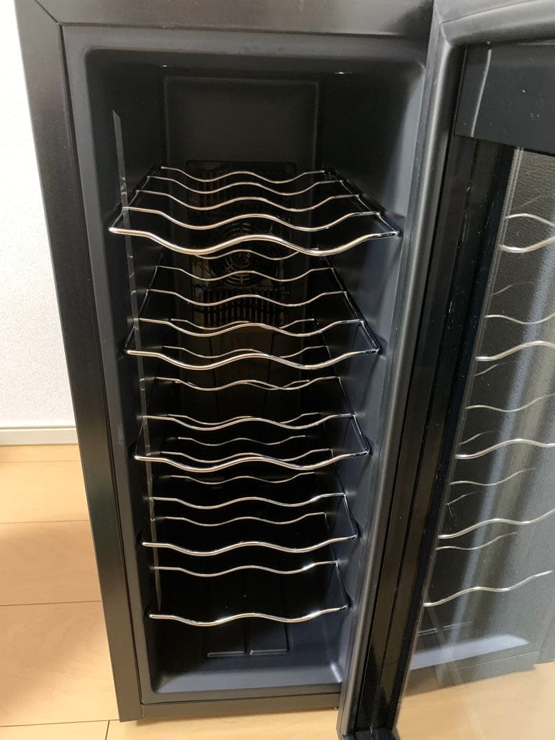 WIE ワインセラー 最大12本収納