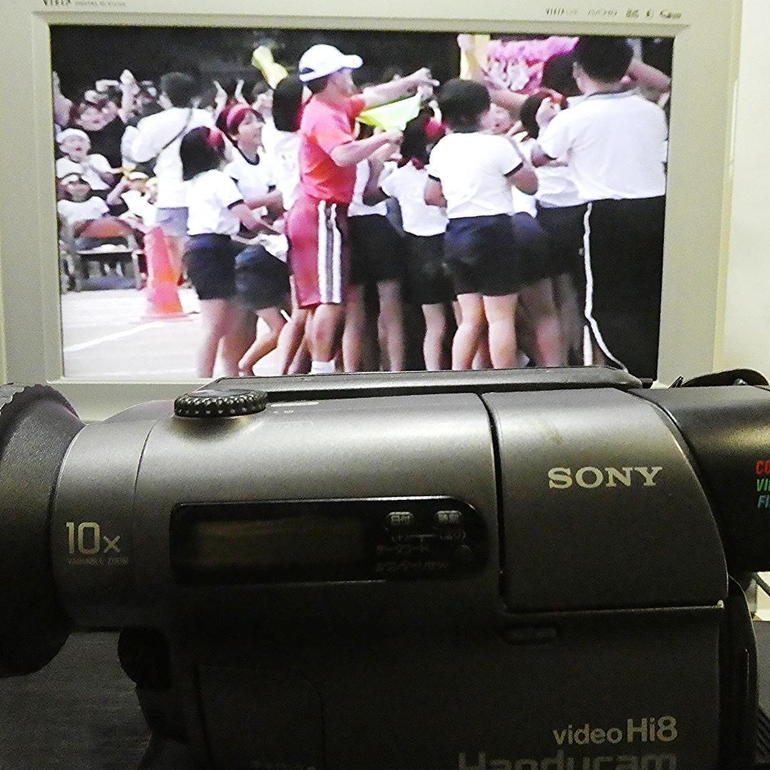 美品・動作良好 Hi8ソニー CCD-TR3　8ミリビデオカメラ DVD化に最適
