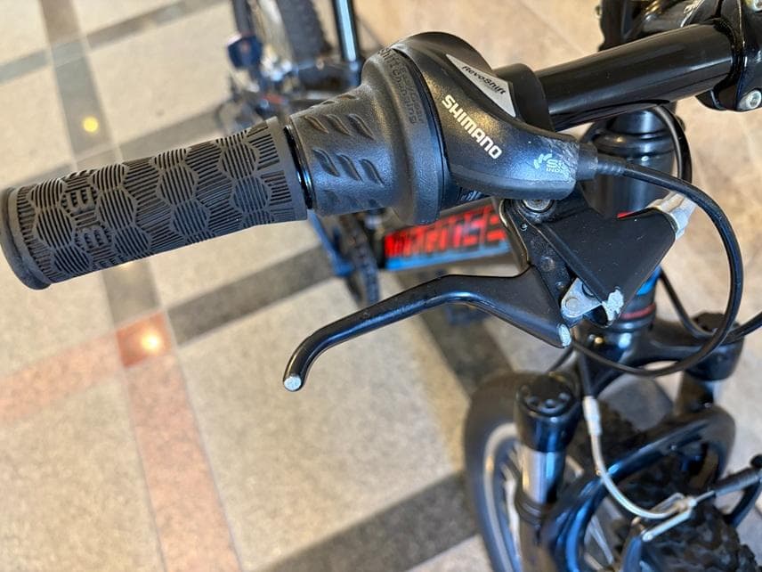 Mon -Rockadile 20インチJunior-手渡しのみ