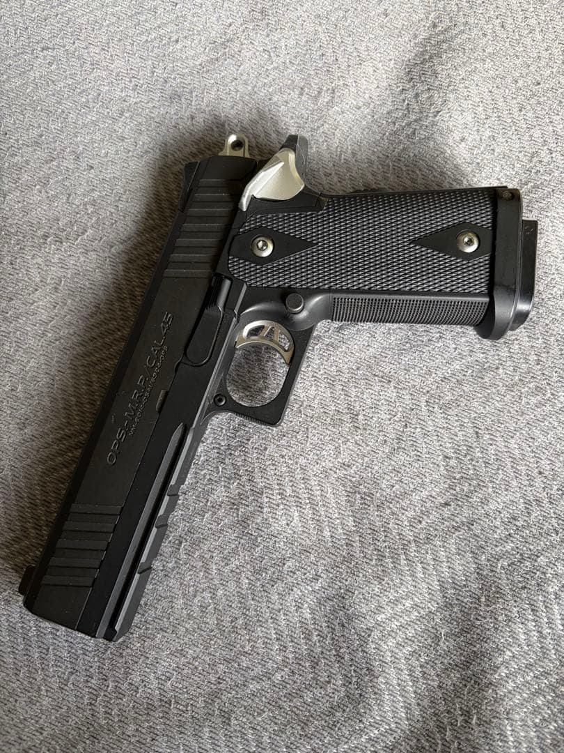 東京マルイ　ハイキャパE 電動ハンドガン